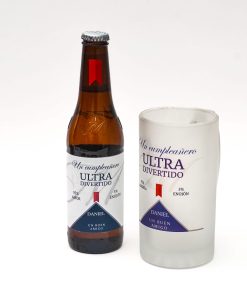 Jarra nevada y cerveza personalizada